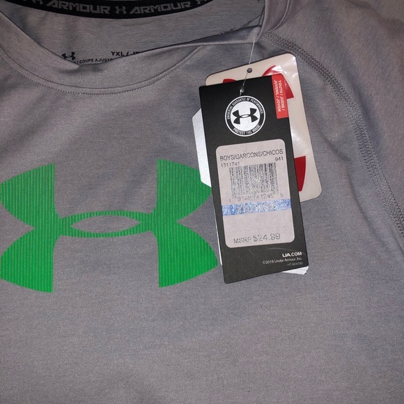 Under Armour Tee - Picture 2 of 5